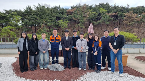 기업현안문제해결 프로젝트중인 한동대학교 학생들